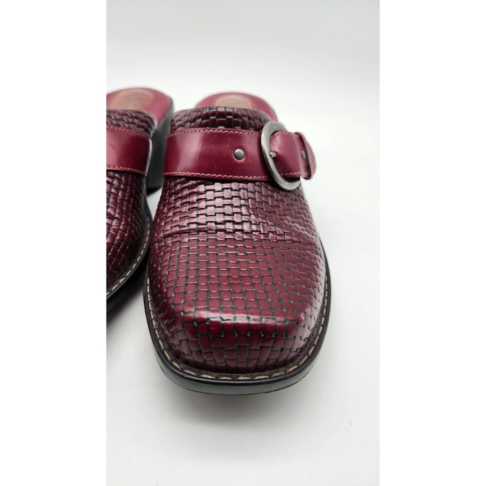 Clarks Artisan 7.5M Mules Clogs Shoes Cordovan Woven Leather Buckle Slides Heel - Picture 3 of 10